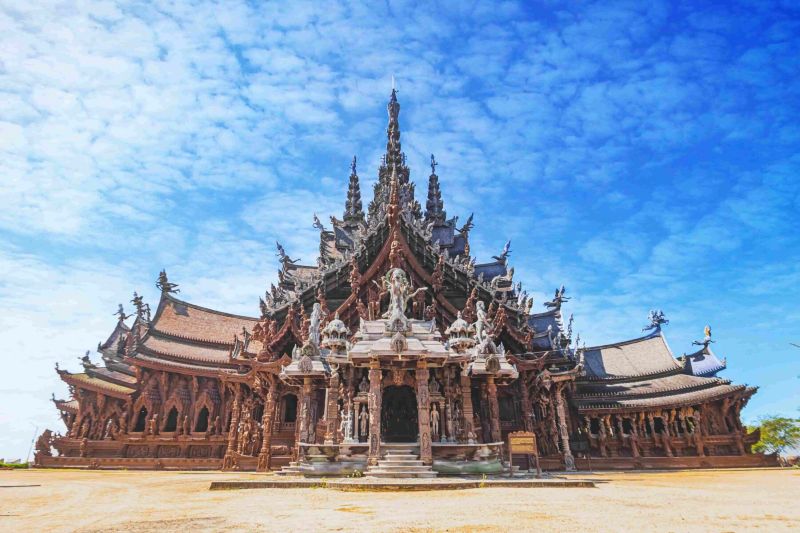 The Sanctuary of Truth Museum Day Tour