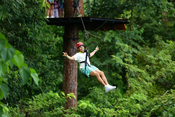 Hanuman World Phuket - Program Combine WA+